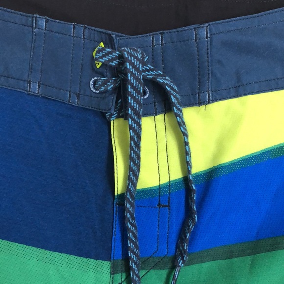 Quicksilver Board Shorts - Picture 2 of 4